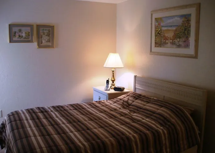 Midnight Cove #714, Bayside In Siesta Key, Fl