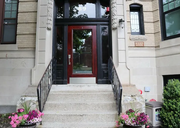 A Stylish Stay W/ A Queen Bed, Heated Floors.. #36