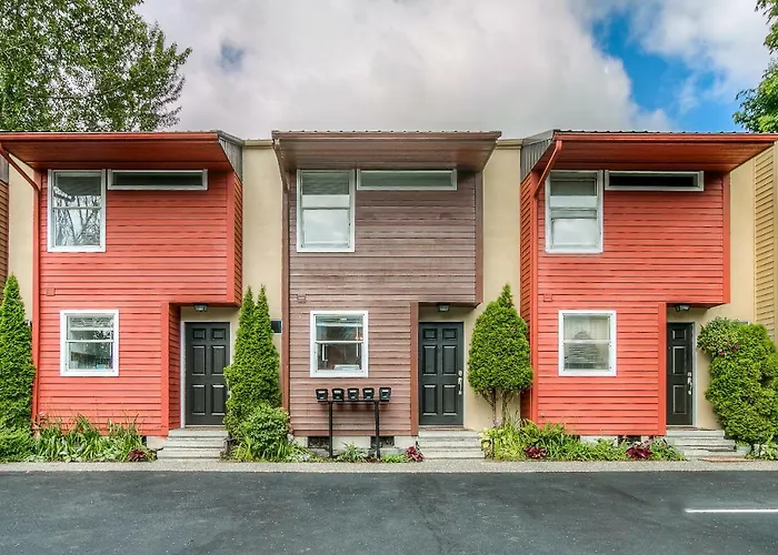 Moon River Suites #5