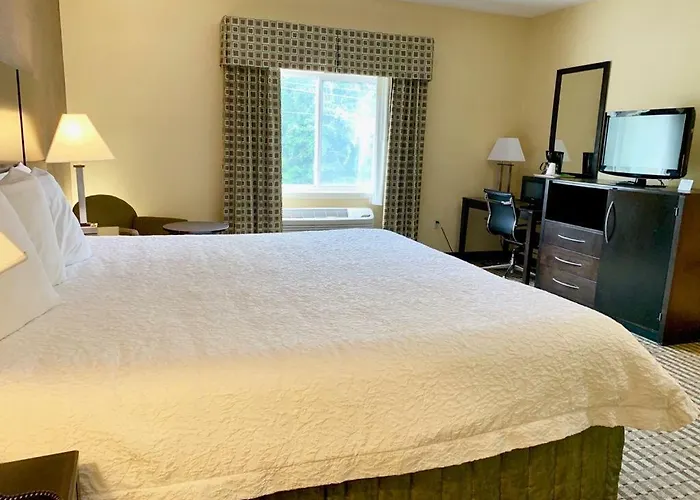 Whitney Inn & Suites
