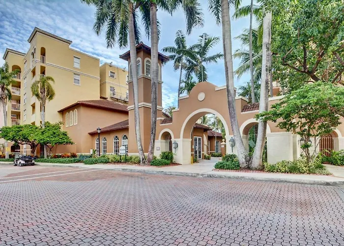 Renovated 2/2 Unit At Yacht Club/Aventura