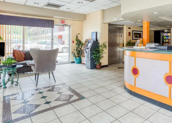 Budgetel Inn & Suites