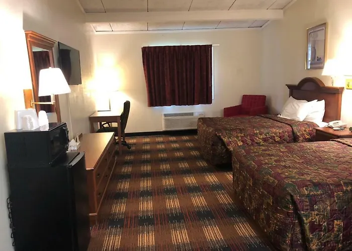 Red Carpet Inn Syracuse Airport