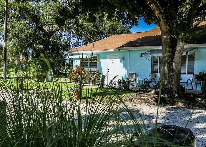 Island View Cottages Sebastian