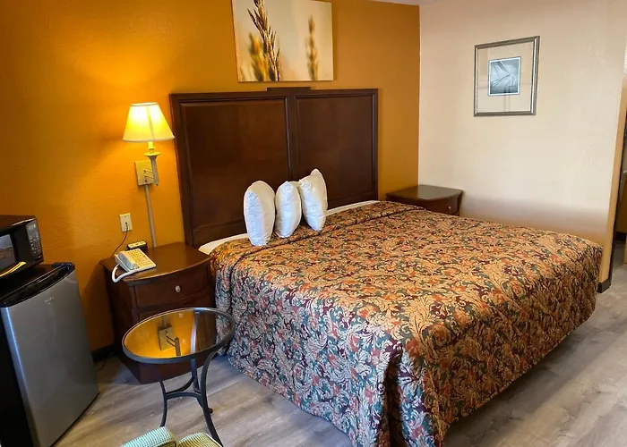 Deluxe Inn Hardeeville