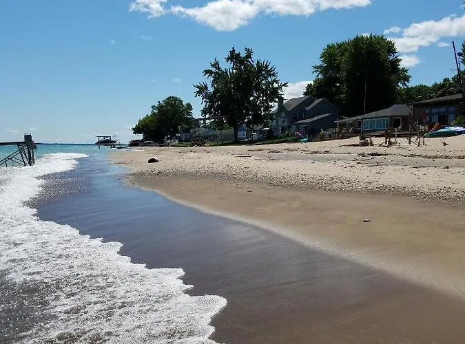 Lake Huron Beach Suite Fort Gratiot-Port Huron