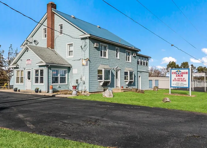 Cottage Inn - Grantville