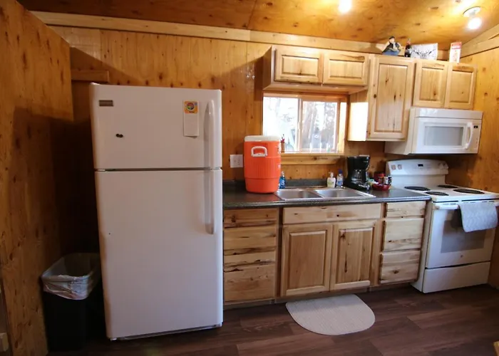 Alaskan Adventure Dry Cabins