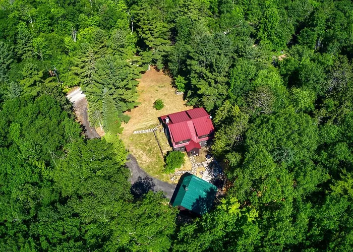 Log Cabin In Wilmington W/ New Hot Tub By Skiing!