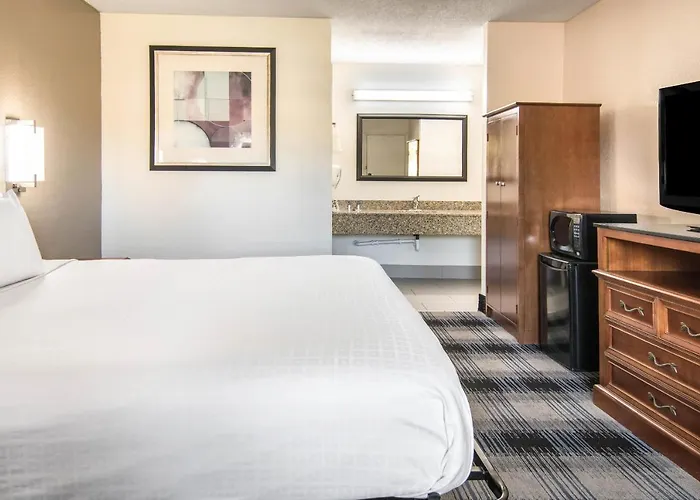Americas Best Value Inn Perry