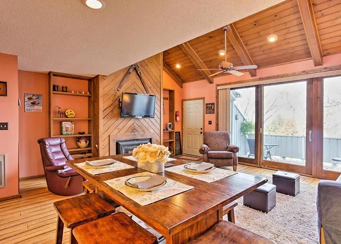 All-Season Base In Beech Mountain