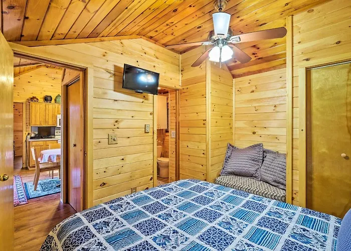 Walk To Beach! Bolton Landing Cottage W/ Deck