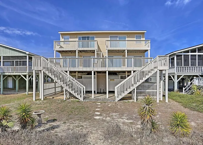 Family-Friendly Vacation Home: Steps To Beach!