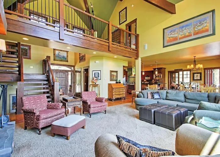 Tabernash Retreat W/ Hot Tub & Stunning Mtn Views!