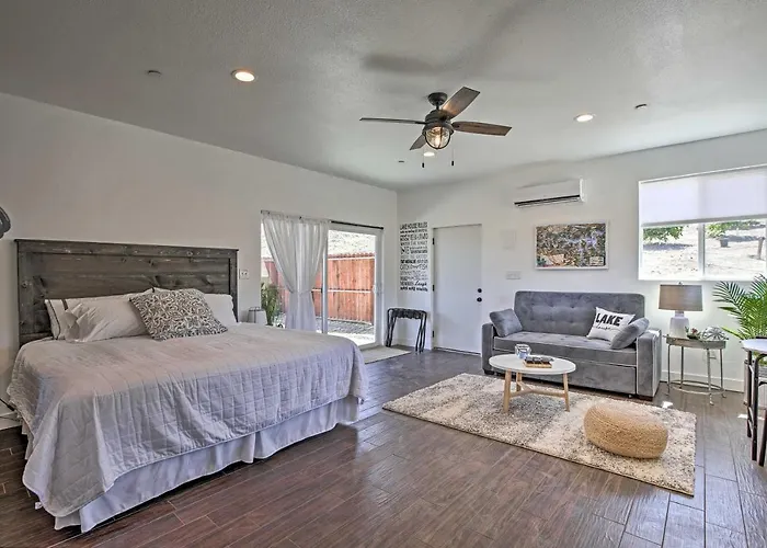 Cottage By The Lakes W/ Patio By Lake Nacimiento