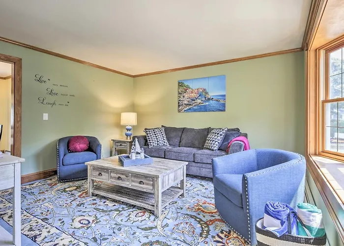 Walk To Buzzards Bay Beach: Spacious Onset Home