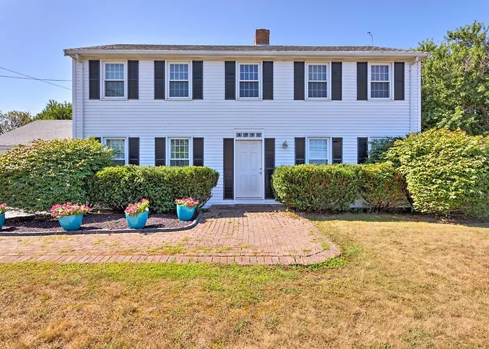 Fantastic Plymouth House W/ Deck & Ocean Views!