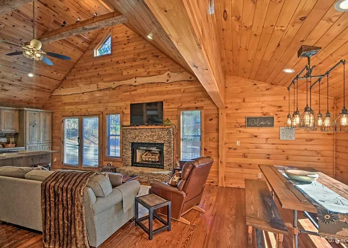 Blue Ridge Mtns Creekside Cabin W/ Hot Tub + Pier!