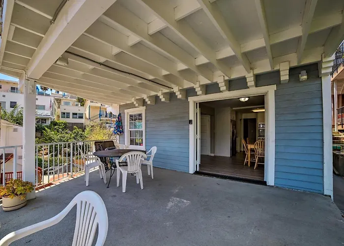 Walk To Beach: Condo W/ Patio On Catalina Island