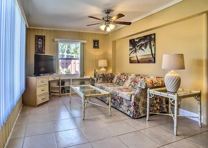 Pompano Beach Getaway Near Beaches & Golf!