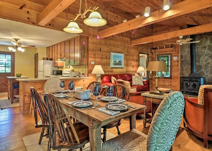 Lakefront Milledgeville Cabin: Private Dock, Porch
