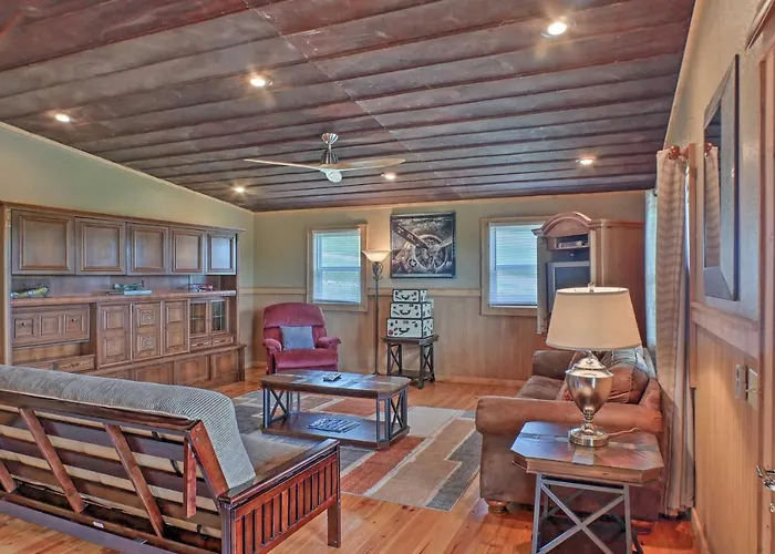 The Aviator At Kudzu Cove Cabins Resort