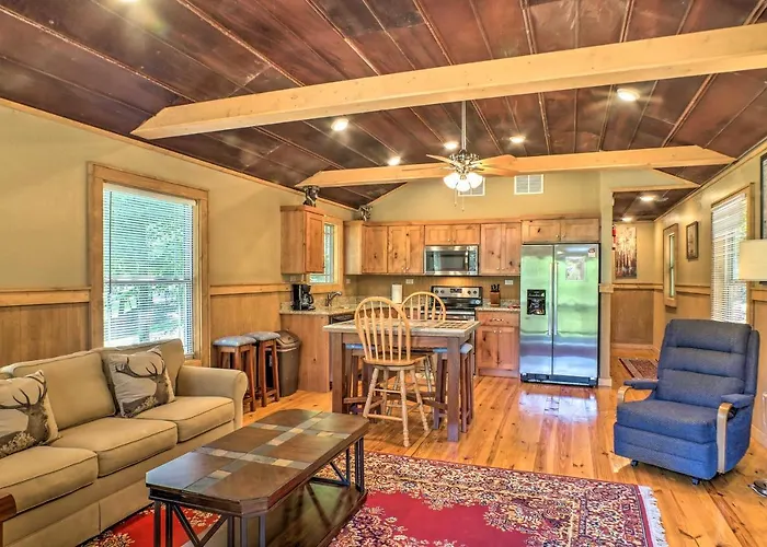 The Treehouse At Kudzu Cove Cabins Resort