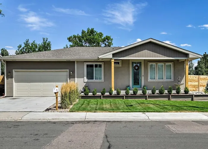 7 Mi To Dtwn Denver: Arvada Home W/ Patio