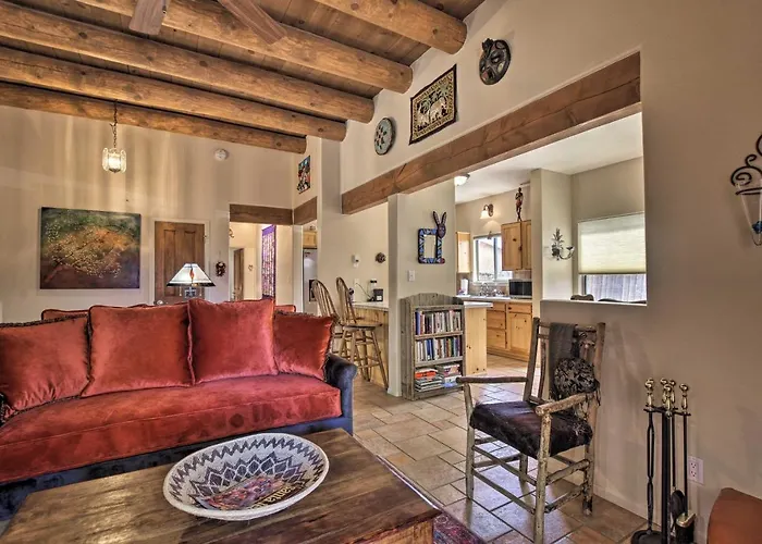 1 Mi To Santa Fe Plaza: Quiet Home W/ Patio