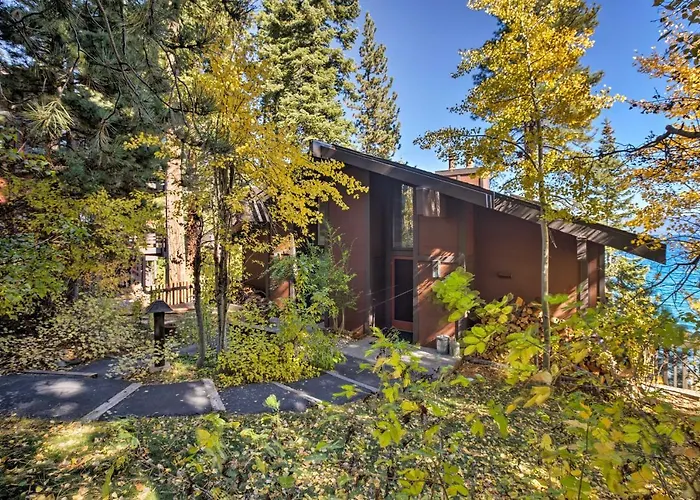 11 Mi To Palisades Tahoe: Lakefront Home W/ View!
