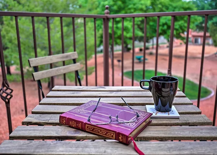 Kanab Condo W/ Pool & Patio, 30 Mi To Zion Np
