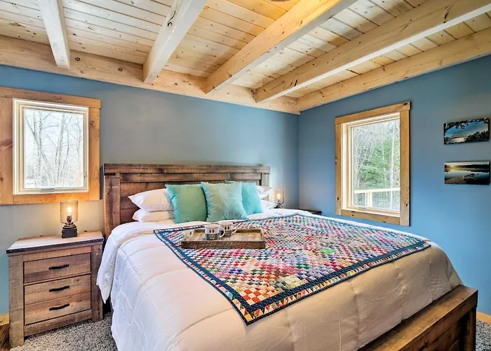 Newly Built Cabin W/ Hot Tub - 16 Mi To Stowe Mtn!
