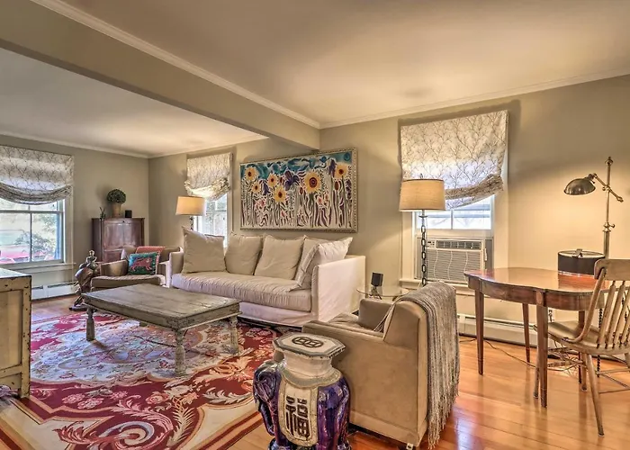 Cozy Litchfield House W/ Fenced-In Yard & Fire Pit