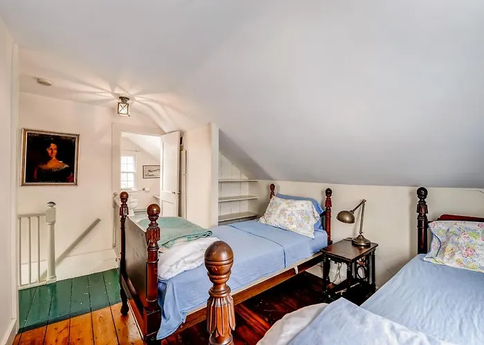 Beautiful Views, 1 Mi To Beach! Ipswich Cottage