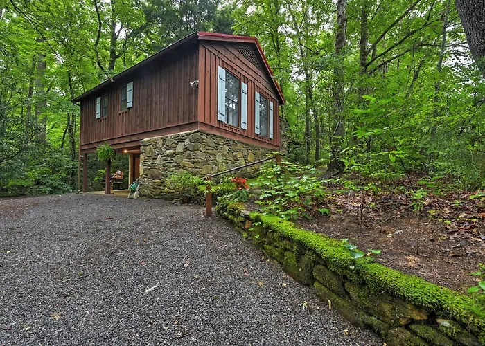 Creekside Cottage: Blue Ridge Mountain Escape!