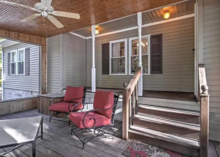 Captivating Cadiz Hideaway W/ Deck On Lake Barkley
