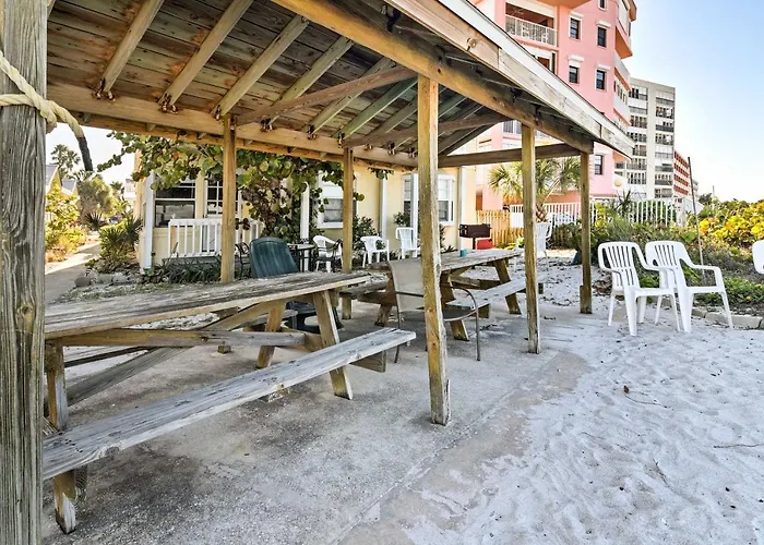 Steps To Beach, Cabana: Indian Shores Cottage
