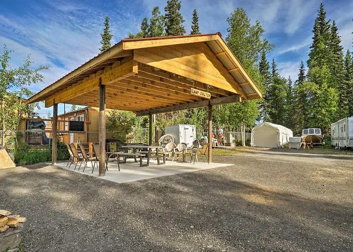 Soldotna Fishing Cabin ~ Half-Mi To Kenai River!