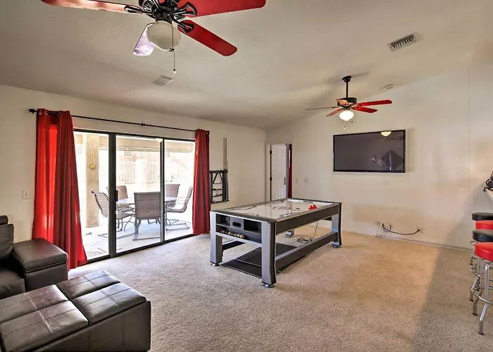 Patio, Rooftop Deck & Mtn Views: Lake Havasu Home!