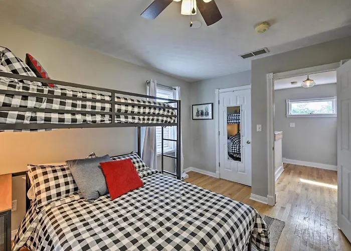 Updated Indianapolis Home, Walk To Lucas Oil!