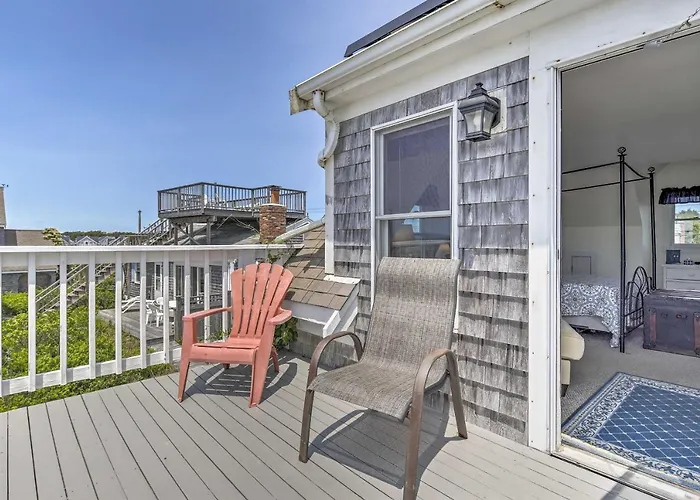 Oceanfront Gem W/ Sunroom & Fireplace In Cape Cod