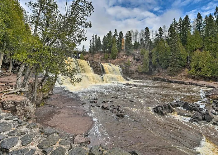 North Shore Cabin W/ Fire Pit By Gooseberry Falls!
