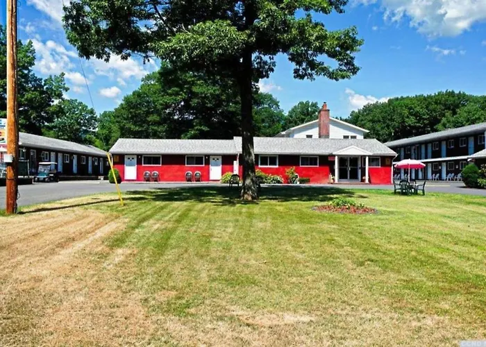 Red Ranch Inn