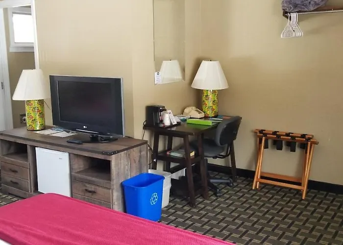 Middlebury Sweets Motel