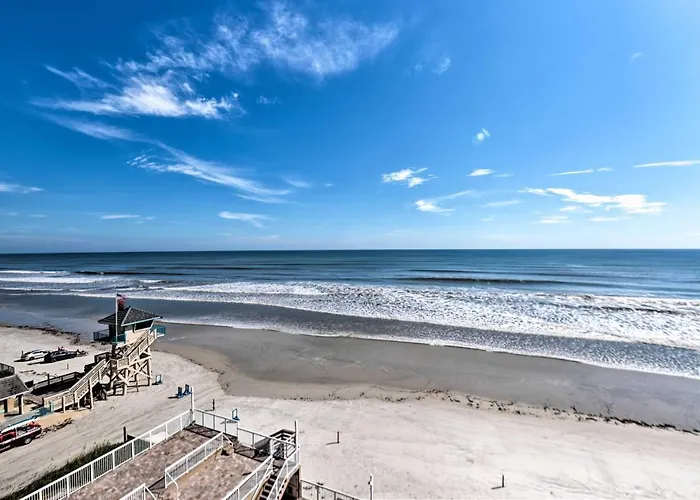 Oceanfront Daytona Beach Studio W/ Balcony!