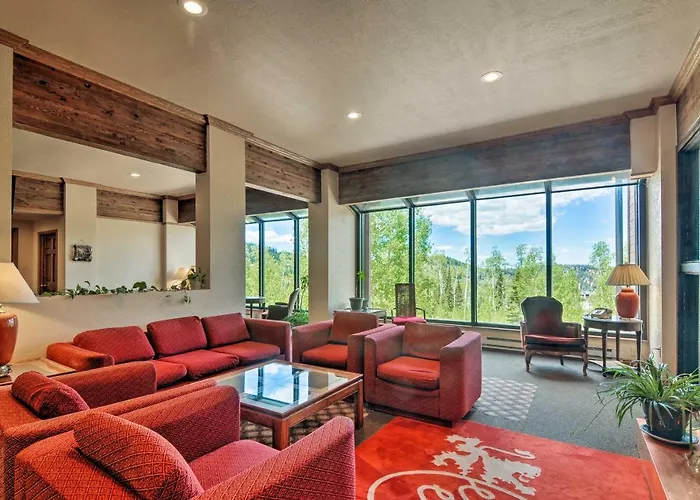 Rustic Ski-Out Brian Head Condo W/ Comm. Pool