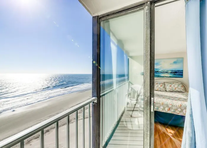 Cloud 9 On The Ocean