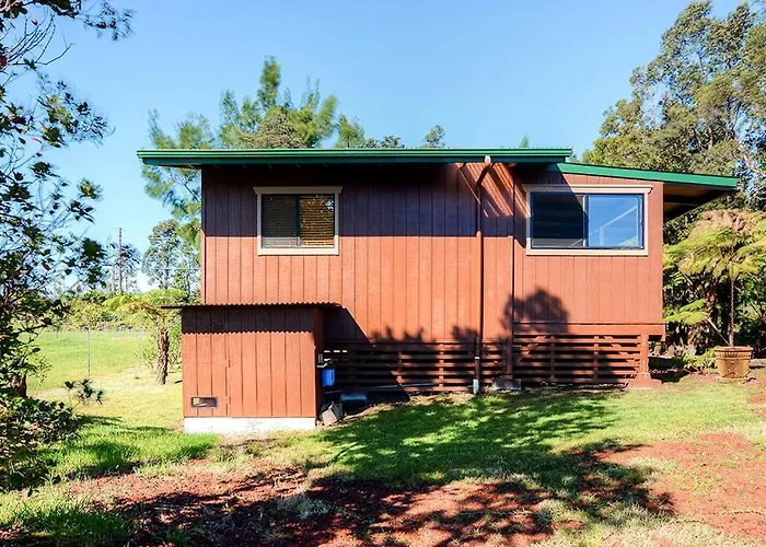 'Fern Cottage' Island Escape With Rainforest View!