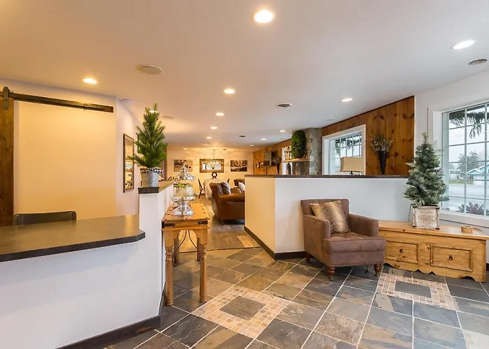 Woodland Inns
