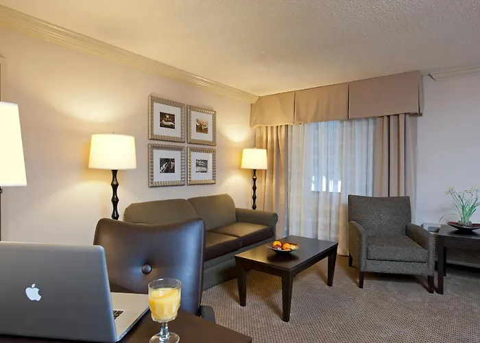 Holiday Inn Itasca - Woodfield Area